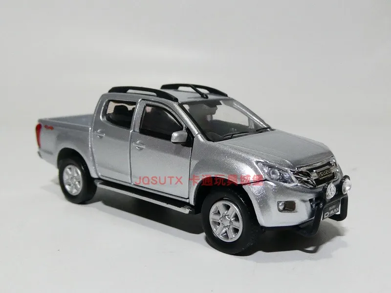 BM 1:64 ISUZU Pickup ISuzu D-MAX toy model car finished alloy open door silver
