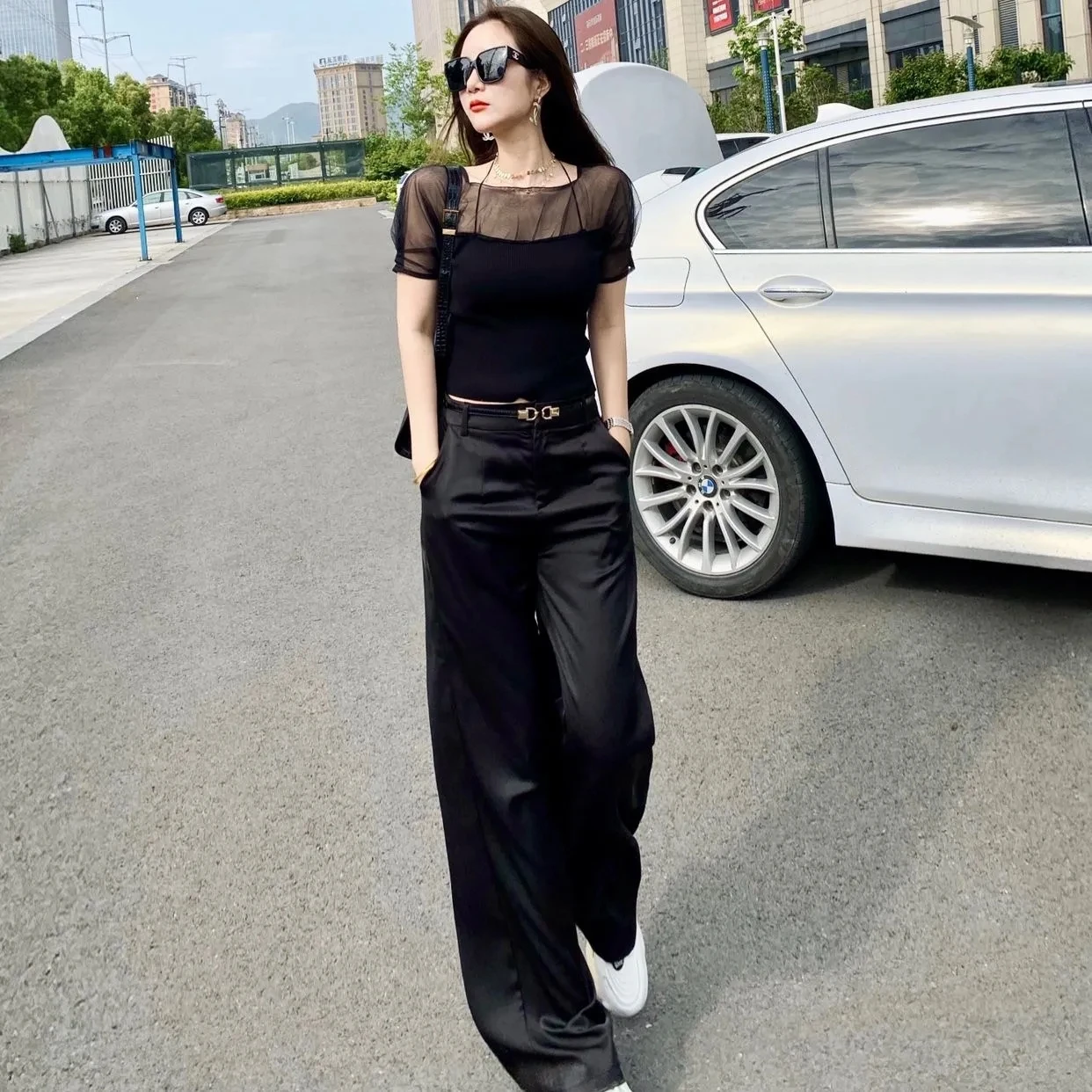 2024 Spring Summer Women Pants Acetic Acid Fabric High Waist Wide Leg Pants Korean Casual High End Straight Trousers Black White