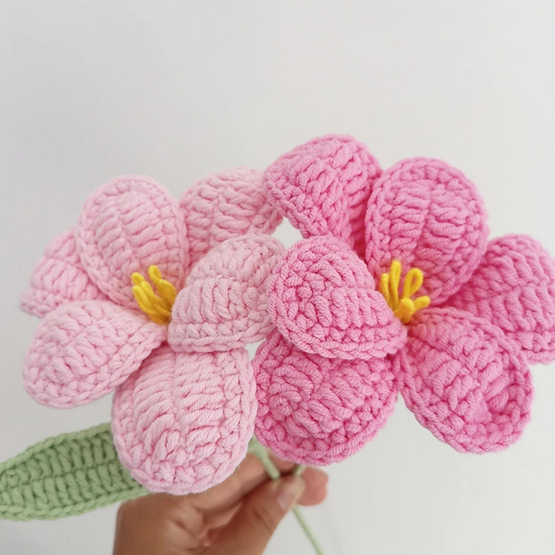 Hand-Knitted Tuilp Crochet Flowers Simulation Flower Hand-Woven Multicolour Cotton Flower Valentine's Day Homemade Gifts Flores