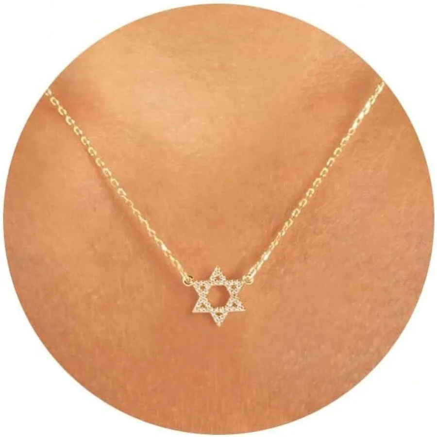

Gold Plated Dainty Necklace With Italian Horn And Star Design