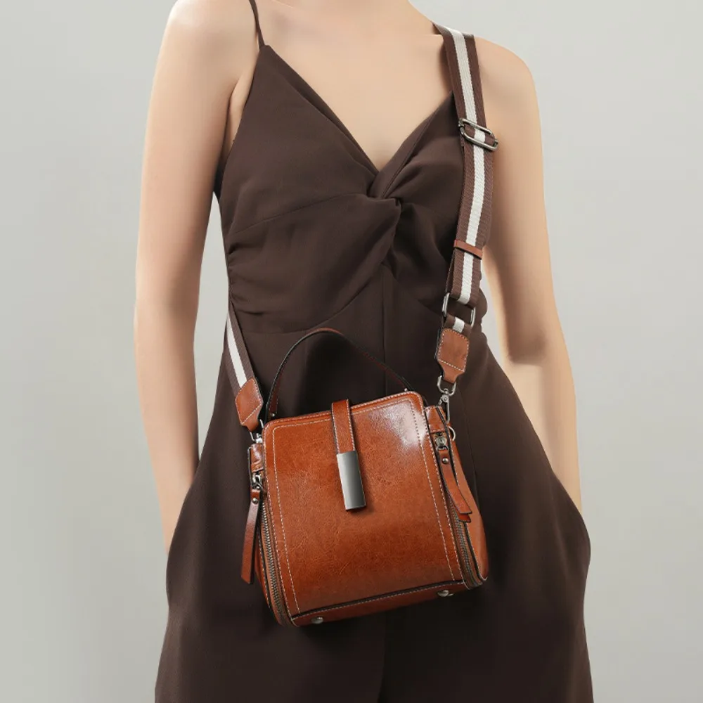 

Women's Oil Wax Genuine Leather Crossbody Tote Shoulder Handbag Minimalist Designer Luxury Trend Casual Chic Large Capacity Bag