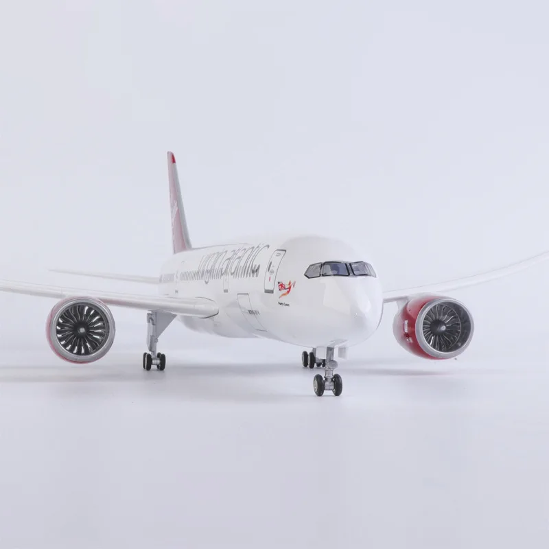 مقياس 1:150 دييكاست نموذج الخطوط الجوية الأطلسية العذراء بوينغ B747/B787 طائرة من الراتنج مع عرض مجموعة ألعاب الضوء والعجلات