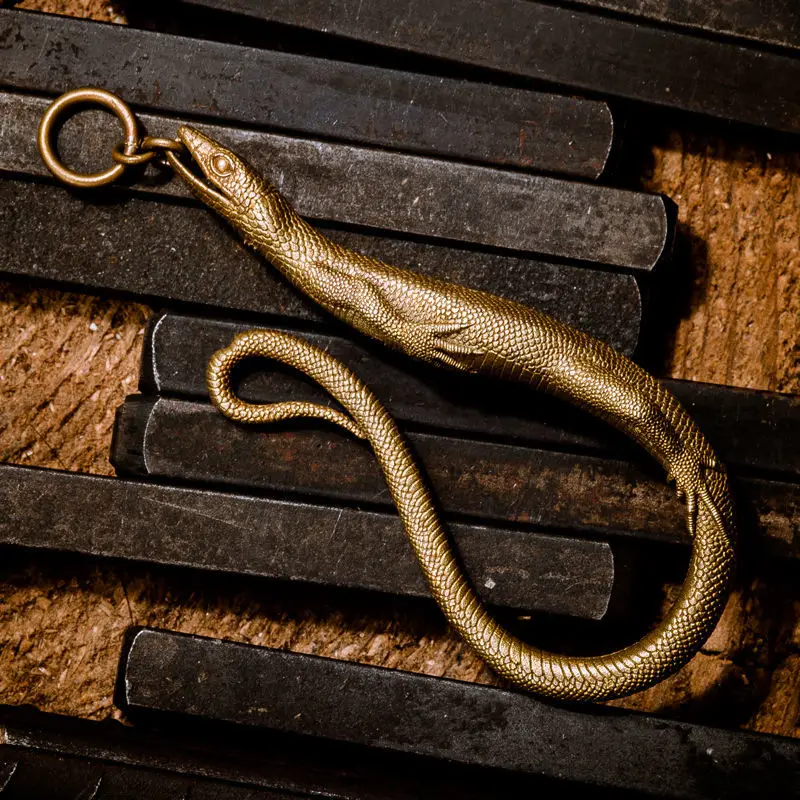 

Vintage Brass Lizard Hook Key Chain Pendant Fashion Car Key Ring Bag Hanging Exquisite Handicrafts Accessories