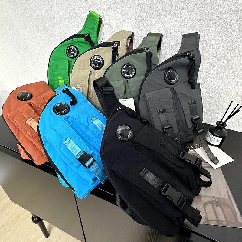 カジュアルユニセックスクロスボディバッグファッショナブルなレジャーサイクリングショルダーバッグ多用途スリングバッグスポーティな乗馬バッグオックスフォード布素材