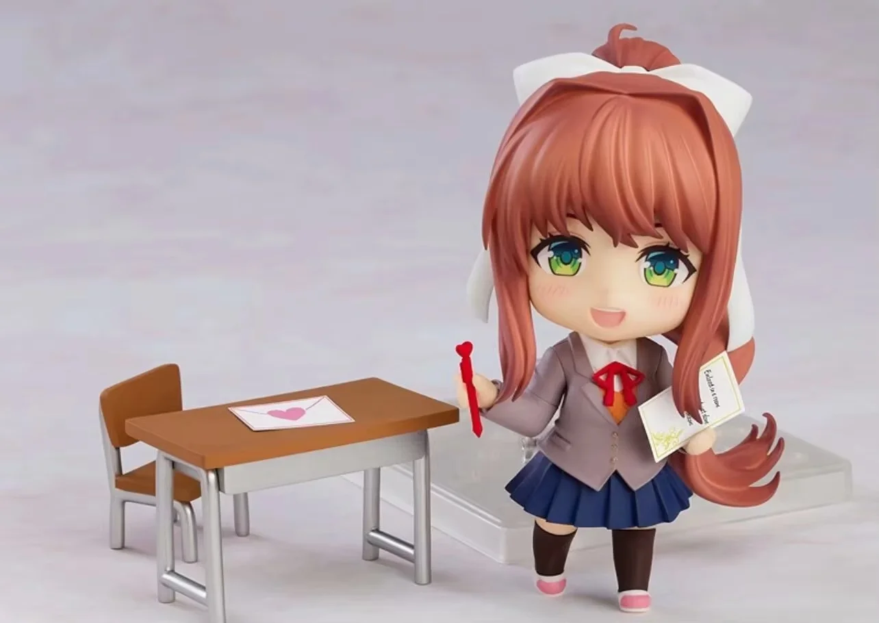 Doki Doki Literature Club! Monika 1817 Boneca Articulada de Menina Fofa, Brinquedo Modelo, Presente de Natal 10cm