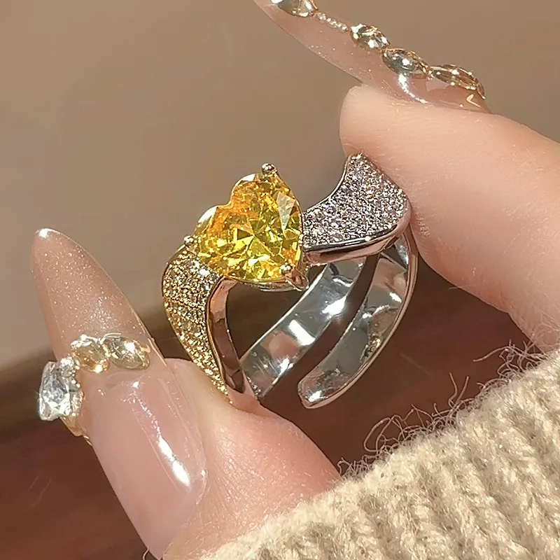 

Chic Red Green Gemstone Angel Wings Adjustable Rings Elegant Fashion Women's Jewelry for Party Wedding Daily Wear Luxury Gift