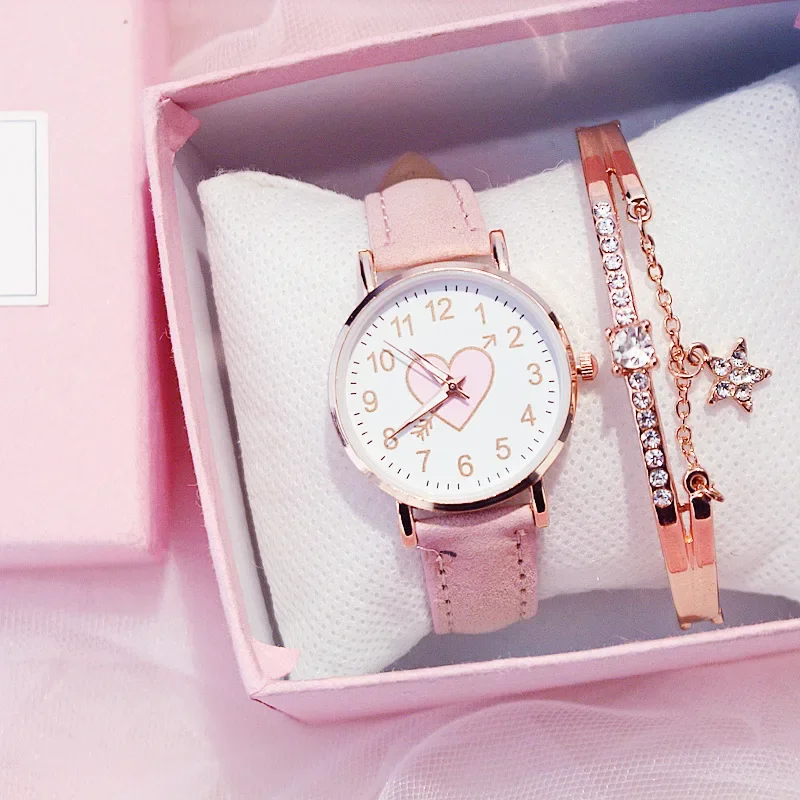 Cute Heart Pattern Dial Girls Quartz Wrist Watch Simple Leather Band Fashion Watch For Student Daily Gift
