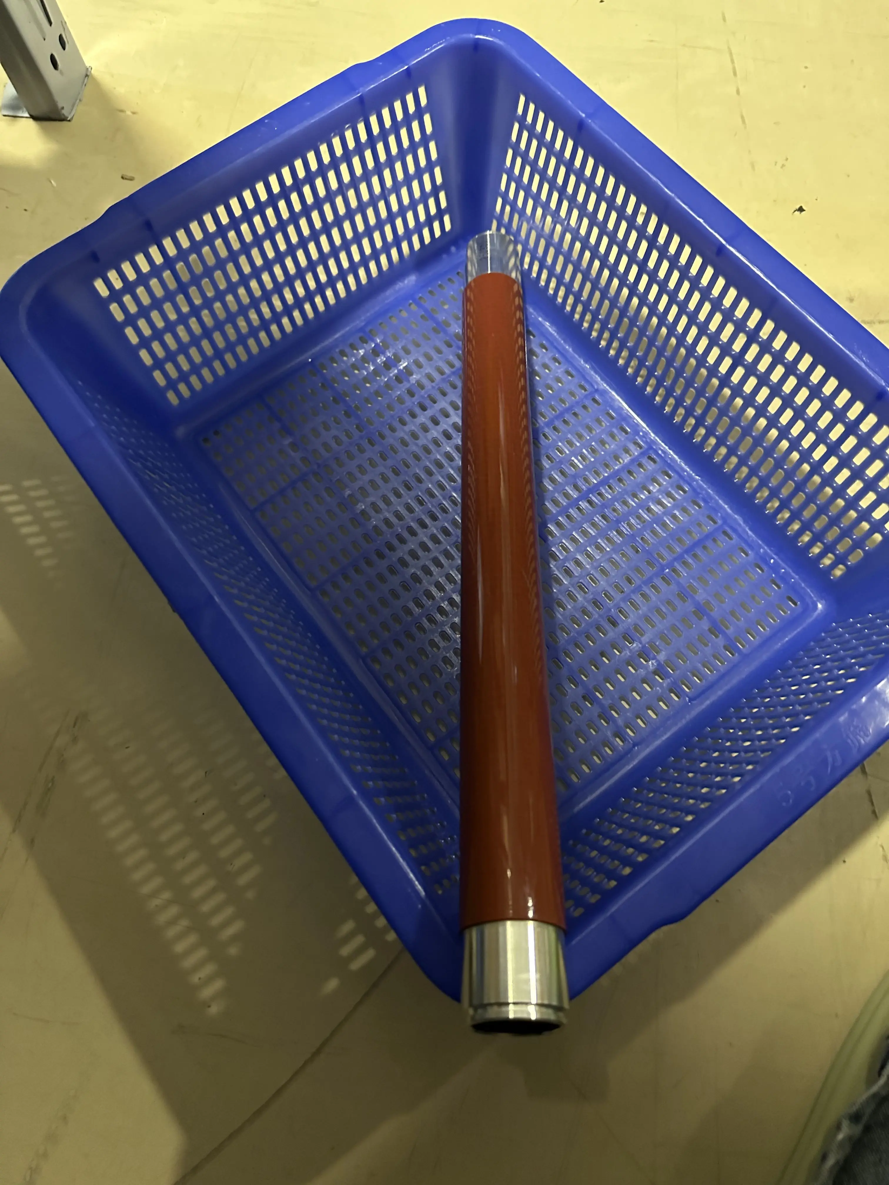 

Верхний нагревательный ролик фьюзера для Xerox Color 550 560 C60 C70 C75 J75 DC 240 242 250 252 260 700 6550 7550 7775 7780 059K33390