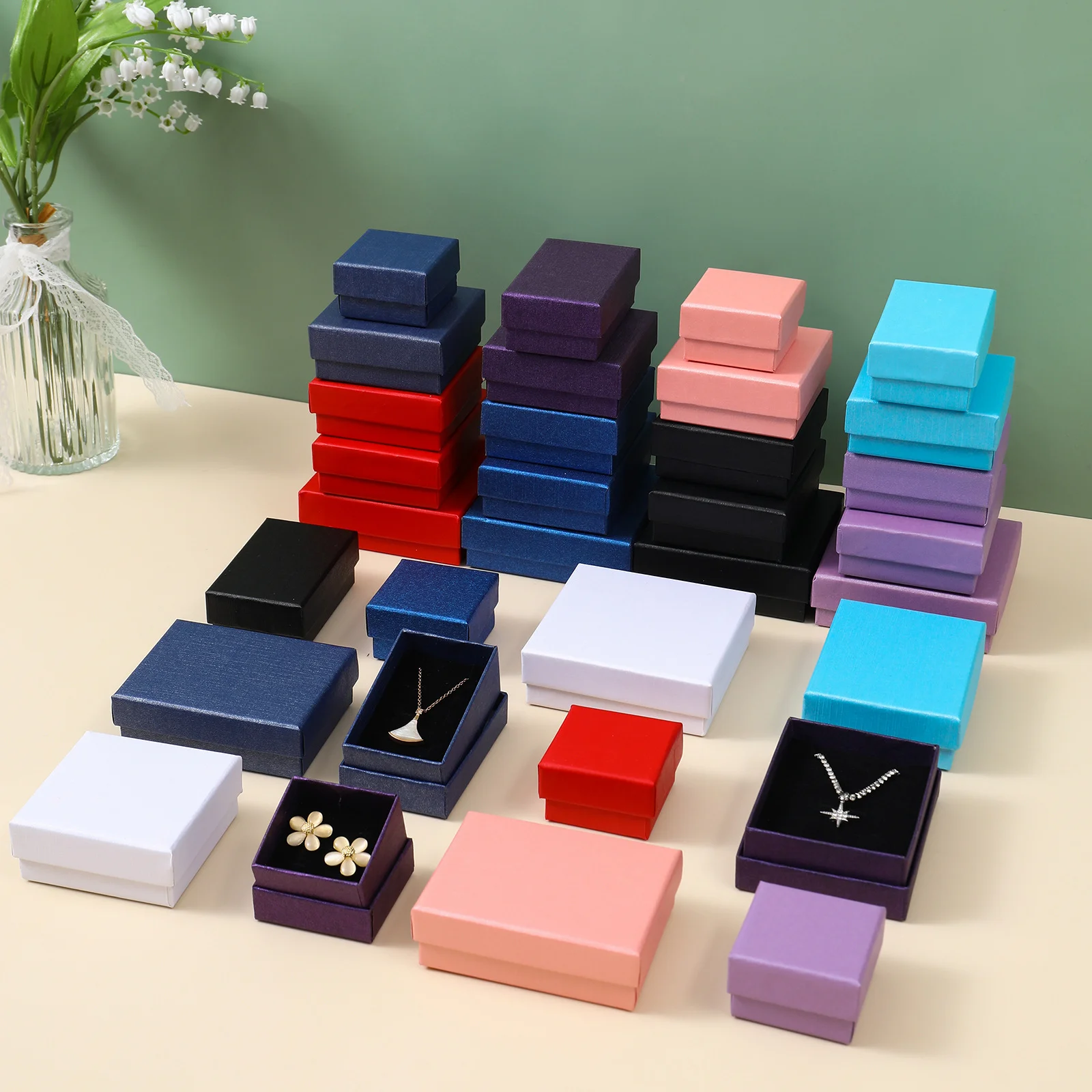 5pcs Paper Jewelry Box For Ring Earrings Pendant 9x9x3cm Display Packaging Wedding Birthday Party Gifts Organizer Holder Boxes