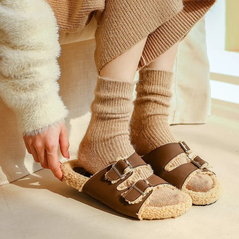 Solid Color Wool Women\'s Mid-tube Socks Autumn and Winter Stockings Thick Warm Cashmere Wool Socks