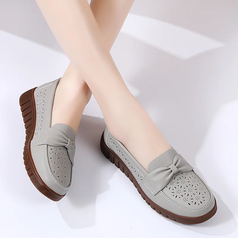 Summer Lightweight Breathable Shoes Female Soft Bottom Loafers Non-slip Sneakers Casual Comfortable Flats Zapatillas De Mujer