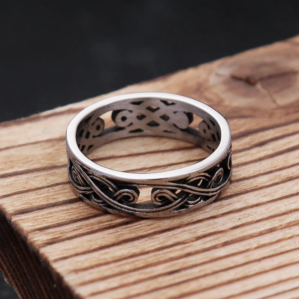 Simple 316L Stainless Steel Hollowed Rings For Men Women Vintage Fashion Tang Glass Pattern Ring Creative Party Couple Jewelry