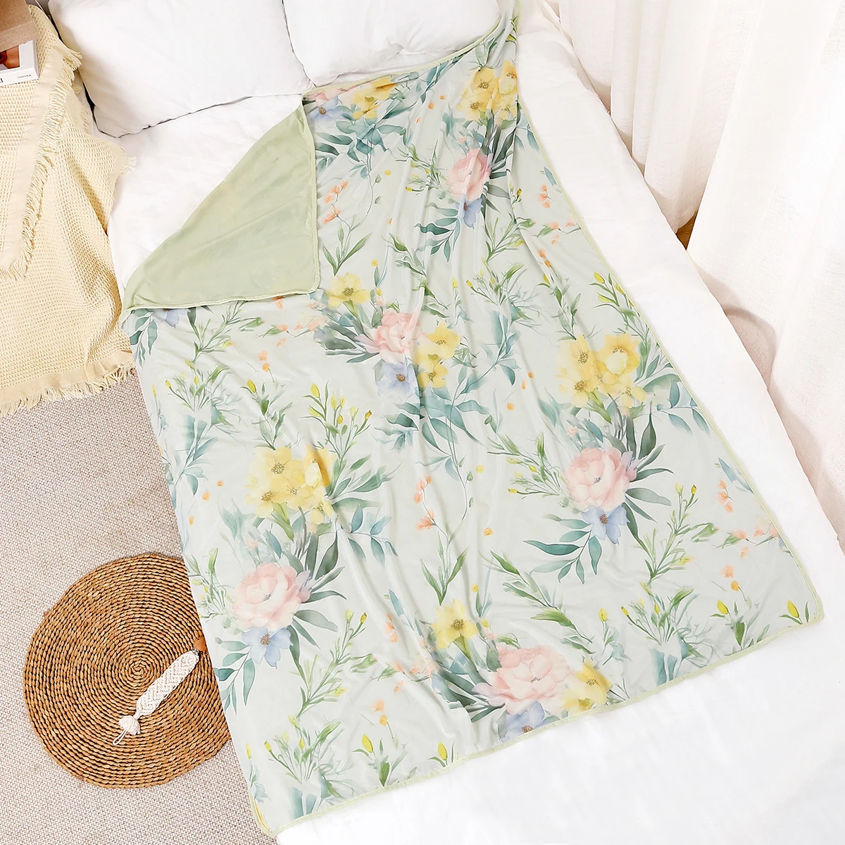 

HappyFlute Newborn 2Side Soft Polyester Wrap 110*150CM Summer Blanket For Baby Kids Boys Girls Infant Product