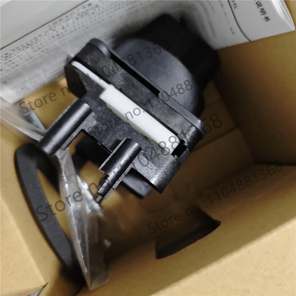 1pcs Plastic case circuit breaker accessories BZ6N10D BZ6V10D BZ6VS1D BW9N0HA BW9V0HA