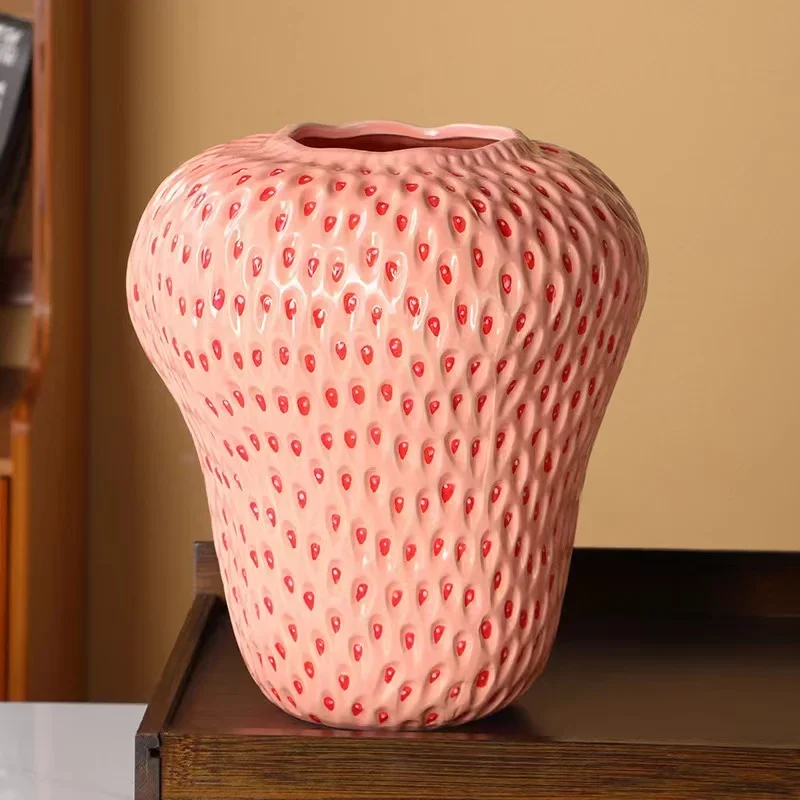 Strawberry vase ceramic ornament living room high light luxury high sense creative exquisite flower arrangement hydroponic