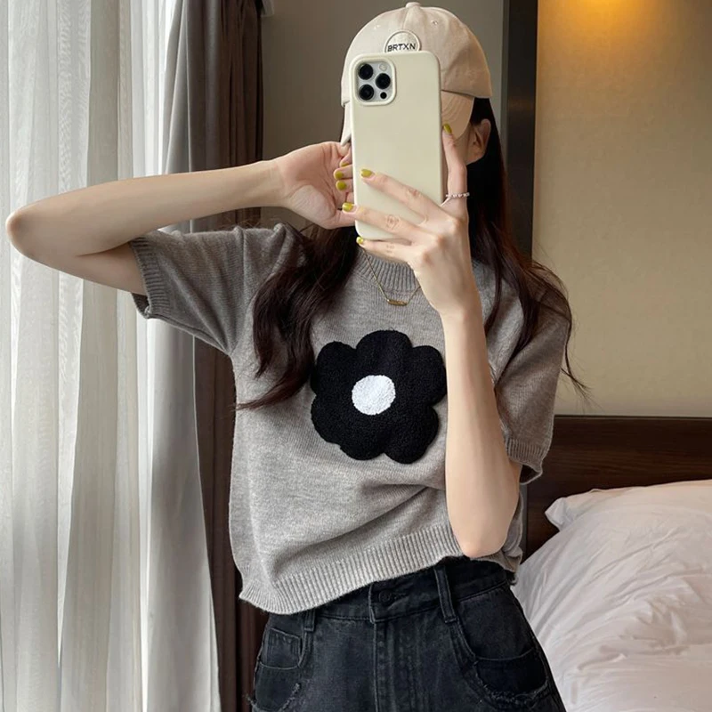 Rimocy 2024 Summer Flower Embroidery T Shirt Women Korean Style Short Sleeve Knitted T-Shirt Woman All Match Round Neck Tee Tops