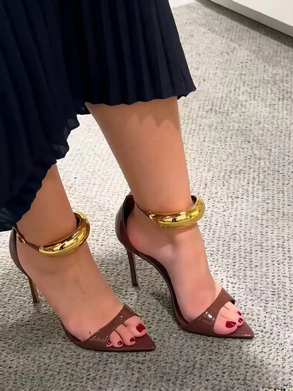 

Deep Brown Patent Leather Heeled Sandals Gold Metal Ring Detail Sharp Pointed Toe Stiletto Heel for Summer Footwear