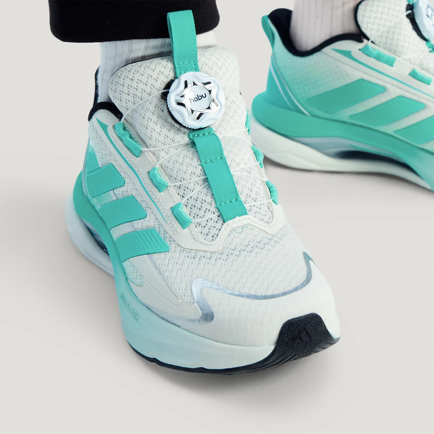 

Новые детские кроссовки Adidas Originals с вращающейся застежкой и низким верхом KK0331