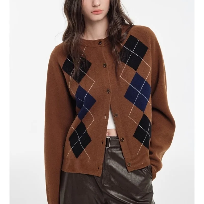 2025 Autumn diamond-shaped cardigan women 100 pure cashmere sweater European high-end color-blocking knitted sweater coat