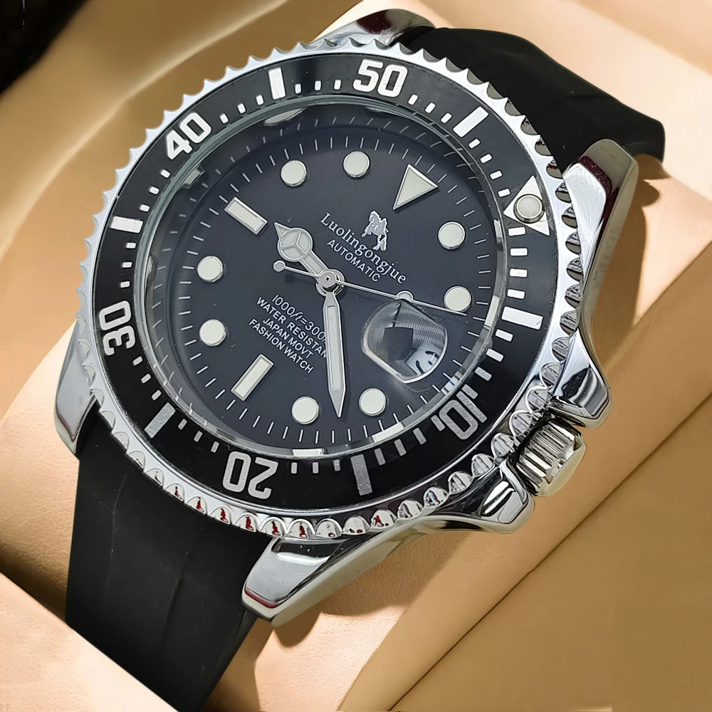 

European and American Style High-End Luxury Men's Mechanical Watch, Round Dial, Automatic Winding, Skeleton Design, Silicone Strap, Luminous Waterproof Calendar Display, Fashionable Casual Simple Stylish Handsome Men's Watch, Suitable for Various Occasion