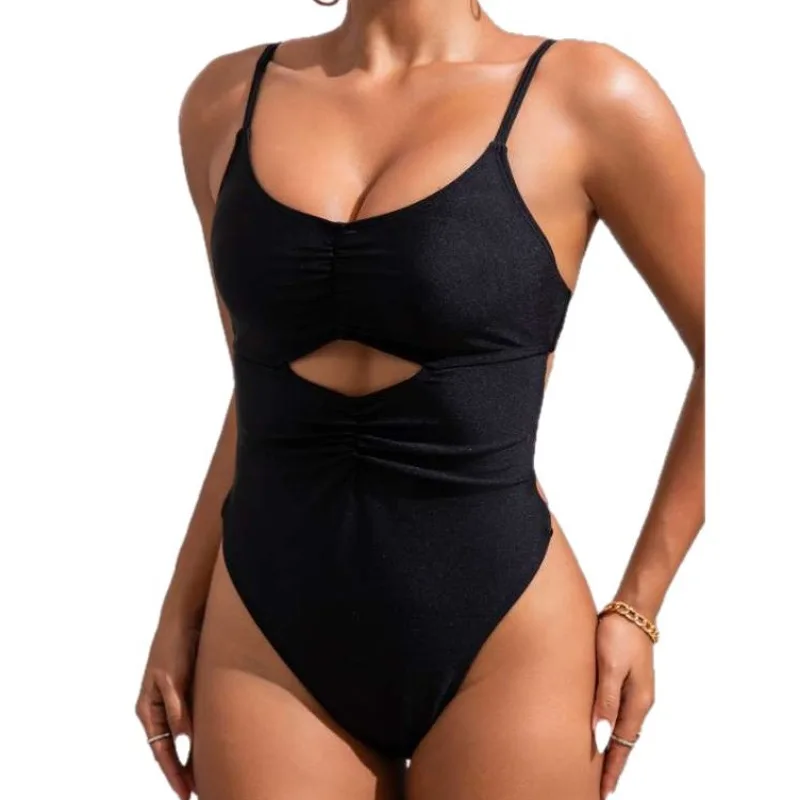 Damesbadpak met metalen ringaccenten 2025 - Nieuw sexy zwarte borstuitsparing op de rug, gekruist vastgebonden uit één stuk voor stranduitstapjes en zwembad