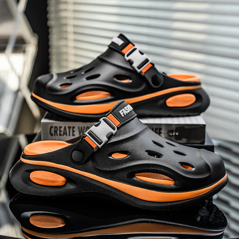 

Men's Outdoor Slippers Comfortable Clogs For Man Beach Sandals Soft Slides Garden Shoes Male Casual Shoes Women Beach Slippers
