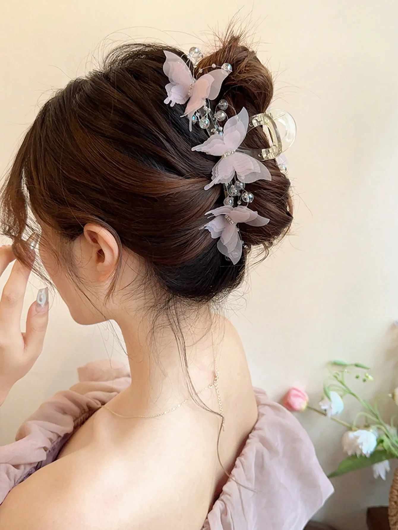 

1pc Super Lovely Pearl & Rhinestone Decor Butterfly Hair Claw Clip, Large Size For Braided Hair, Pink Color, Suitable For Daily Casual And Party Use Valentine's Day Hair Clips Hair Jaw Clip Hair Clamps Hair Clutch Hair Claw Clip