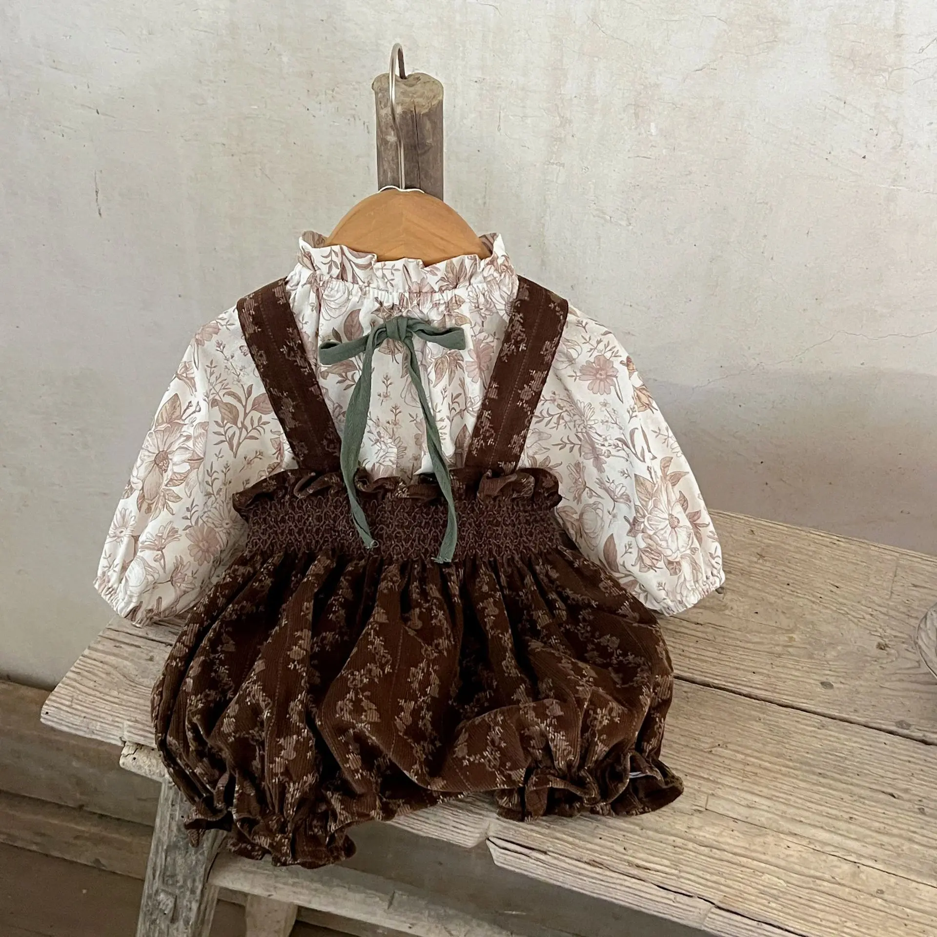 

Printed Shirt Corduroy Floral Bib Pants Two Piece Set Korean Fashionable Casual All-match Vintage Autumn Rompers Set