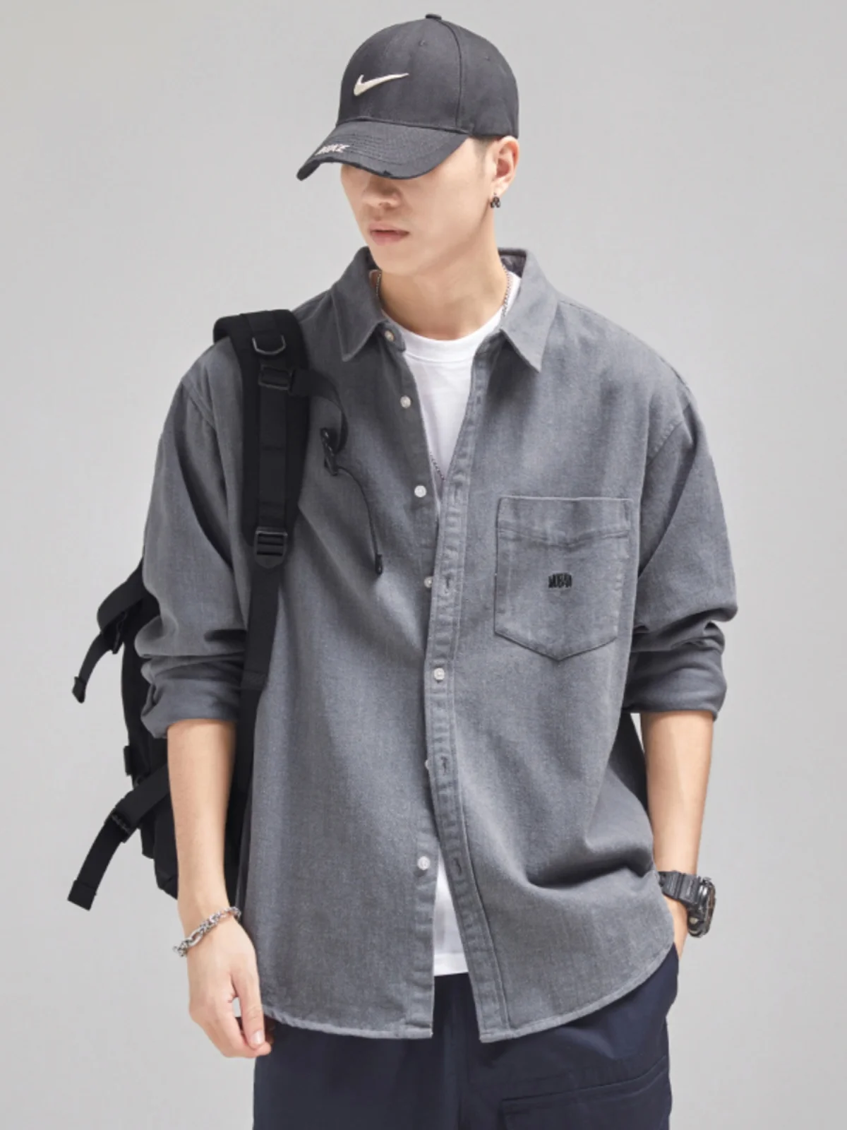 

Мужская джинсовая куртка в стиле ретро: японский дизайн, длинный рукав, повседневная, американская, с эффектом потертости, модный бренд