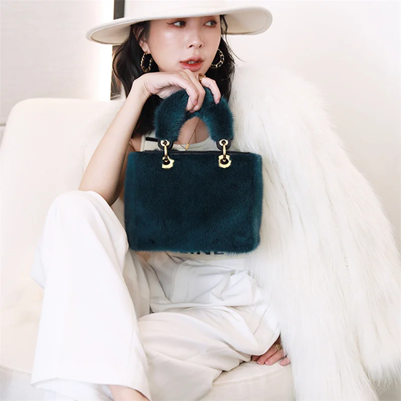 

2022 New Mink Sod Women's Luxury Handbag Elegant Women's Shoulder Bag Women's Solid Color Party Handbag