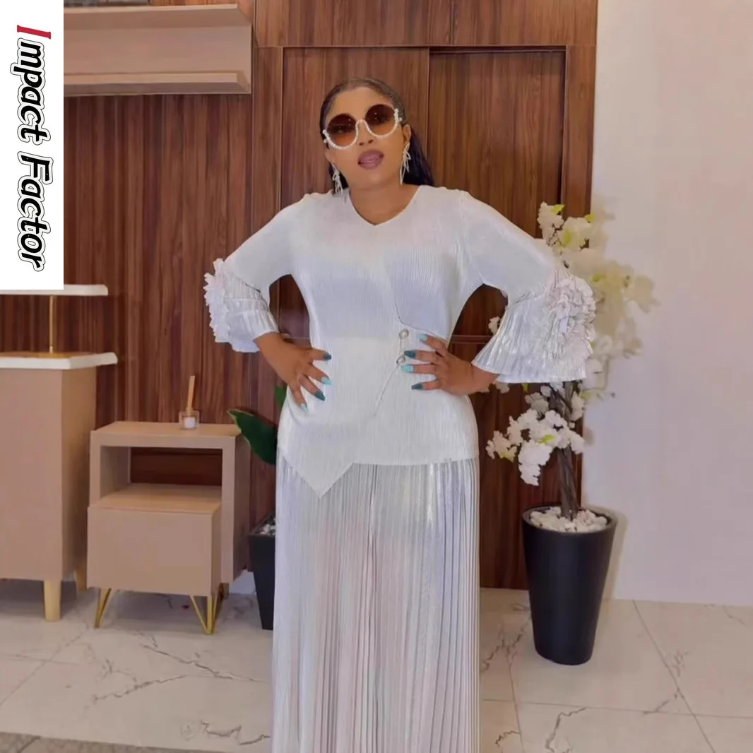 

2025 Miyake Fold Summer New Hot Stamping Women's Suit V-neck Lantern Sleeve Disc Flower Top Wide-leg Pants Two-piece Set