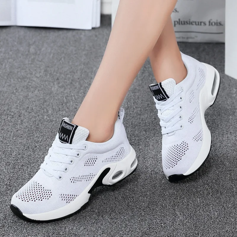 Women Summer Lightweight Sneakers Outdoor Sports Breathable Mesh Comfort Running Shoes Air Cushion Basketball Shoes Women