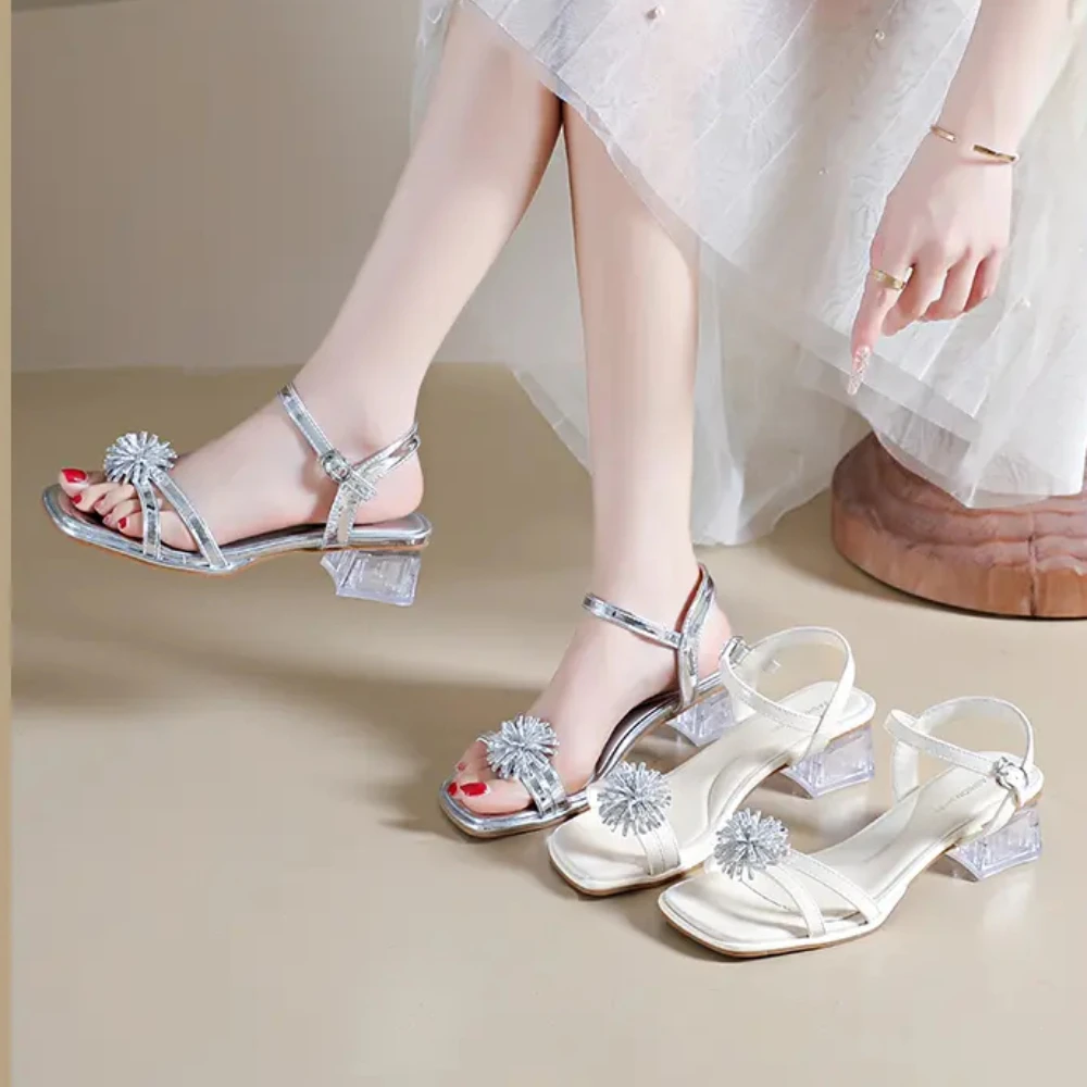 

New women's summer fashion casual trend versatile sandals