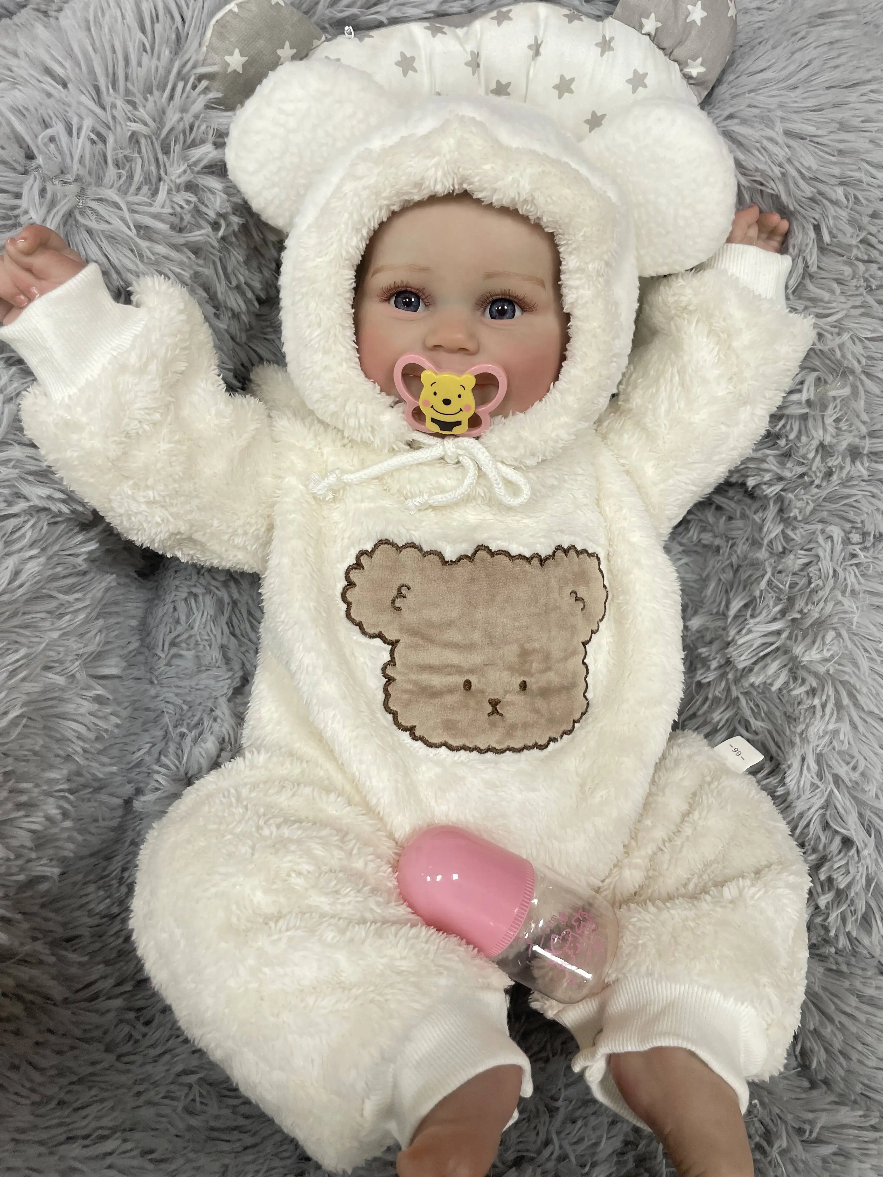 

Cokela Realistic 24 Inch Girl Newborn Silicone Handmade Full Soft Body Skin Baby Reborn Dolls Kit For Kids Gift