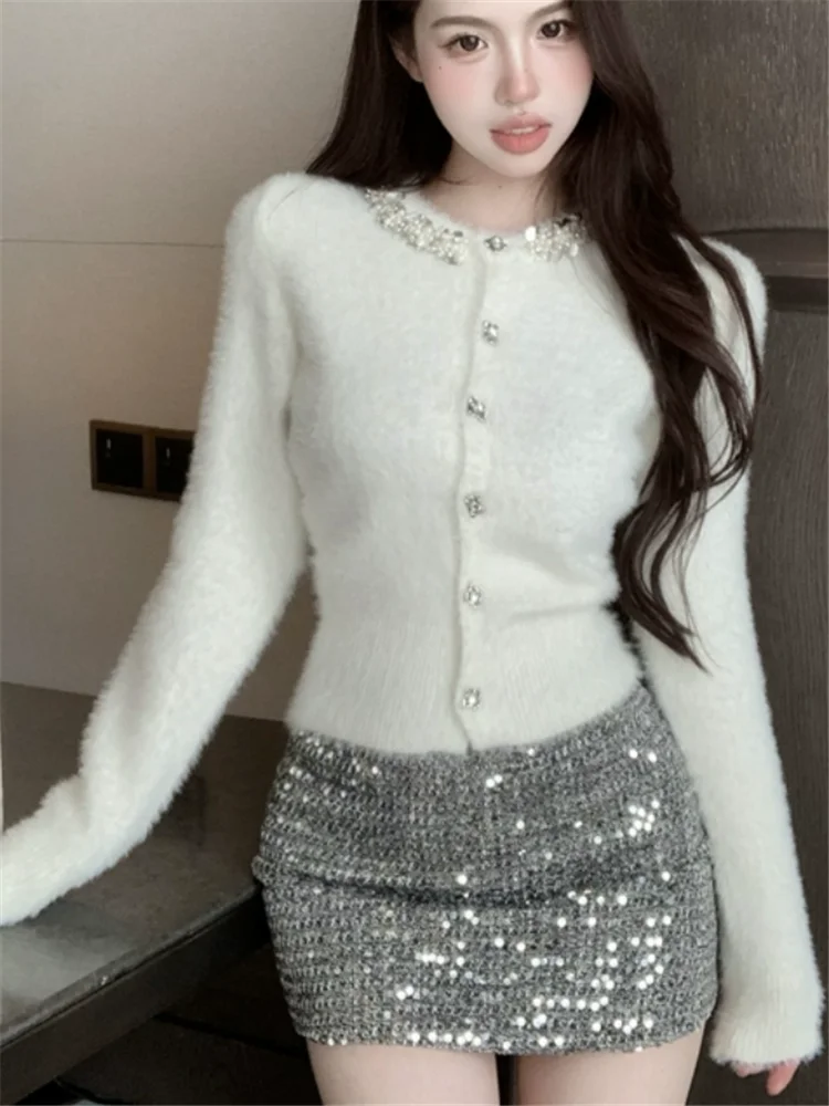 

Celebrity Women Sweater 2 Pieces Sets 2025 New Spring Sequined Beads White Knitted Cardigan&Blingbling Silver Mini Skirt Suits