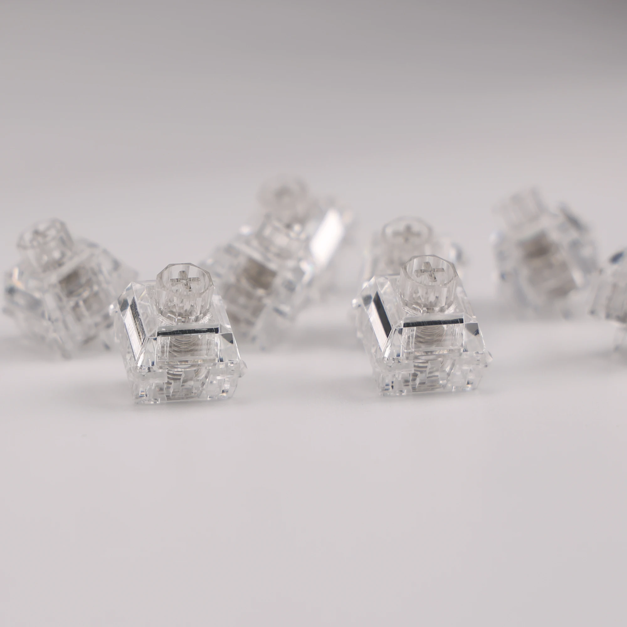 

Магнитный переключатель WS Wuque Studio Babao Diamond Series Cullinan Heart of the Ocean 35gf, линейный, на эффекте Холла, для игровых клавиатур