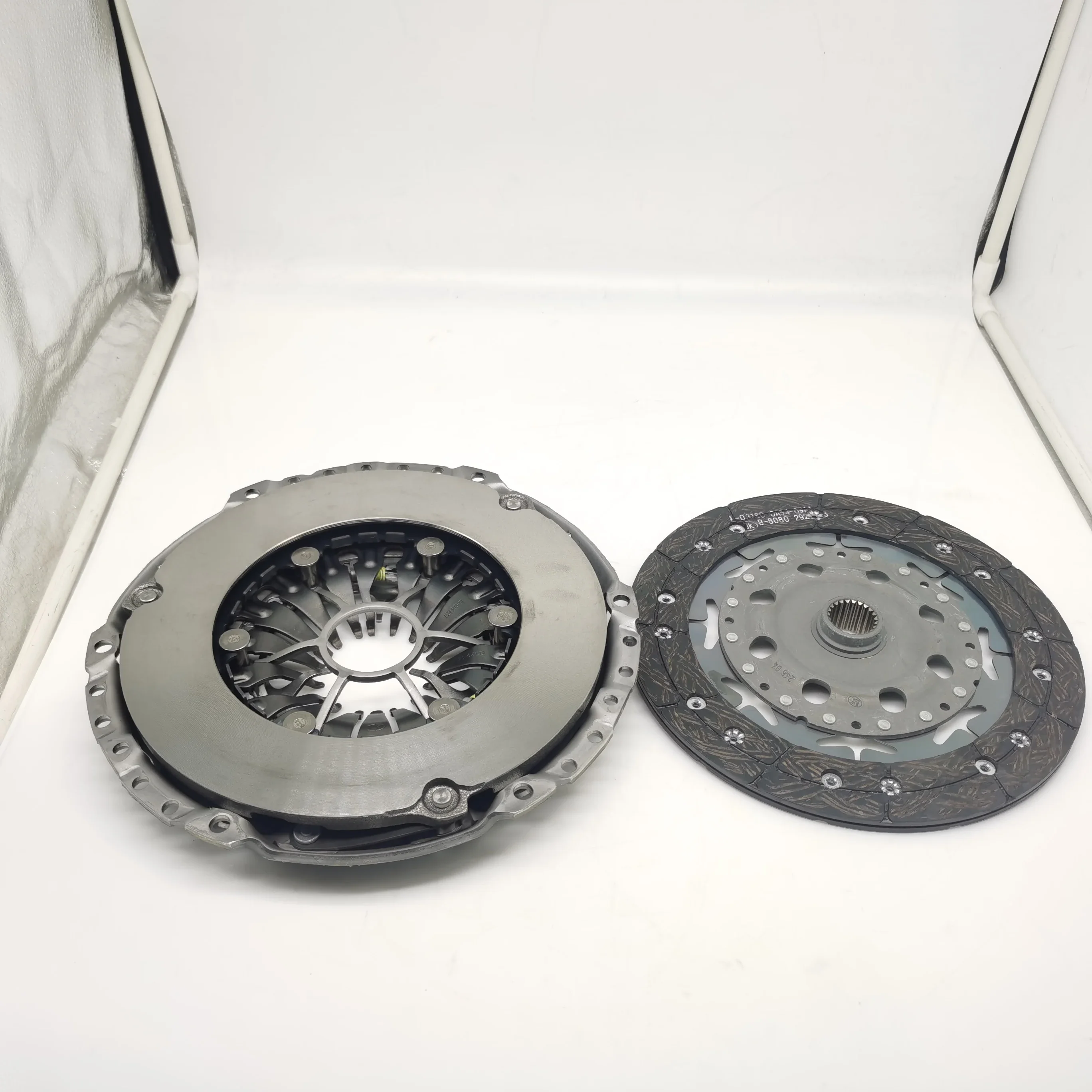 Teoland High Quality Auto Parts Clutch Kit for Hyundai Ix35 2010 2012 2.0 624341909 4120024420