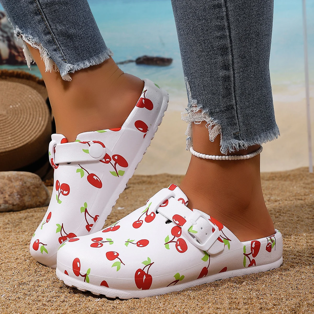 Damen-Slip-On-Sandalen mit Kirschmuster, bequem, langlebig, mit doppelter Schnalle, verstellbar, leicht, tragbar, für Reisen, Urlaub, Straße – Detail 2