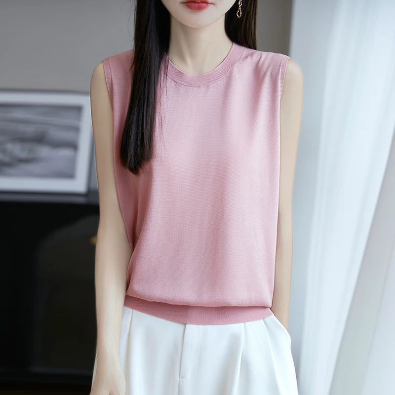 Hot Sales Summer Lyocell and Mulberry silk Blend Tops Women's Casual O-neck Sleeveless Knitted Pullover Soft Comfortable Black