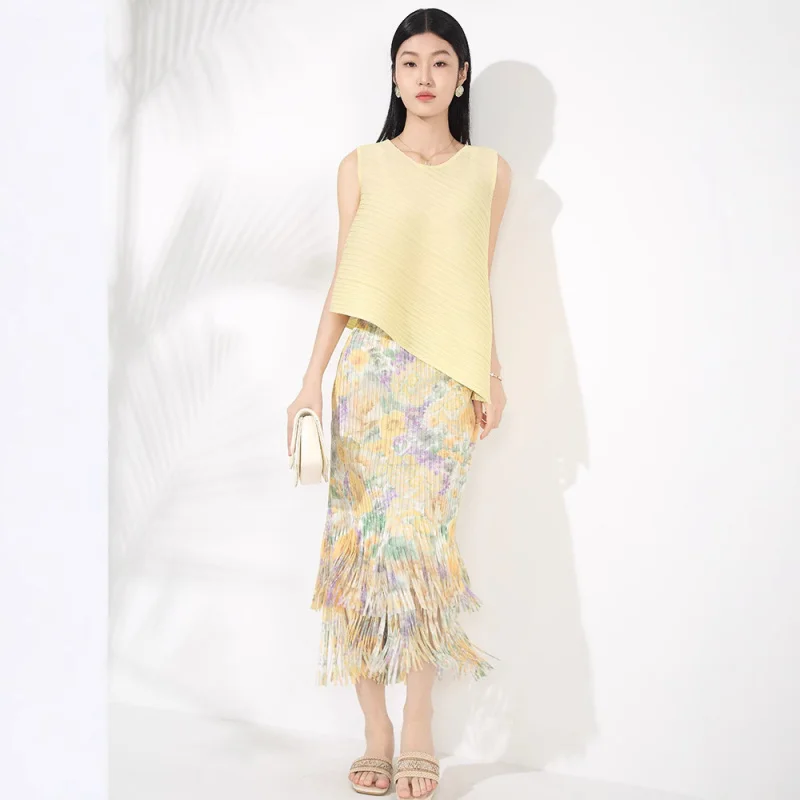 

Misuke wrinkle fashion casual printed set women's summer style new sleeveless top tassel half skirt [20252061]