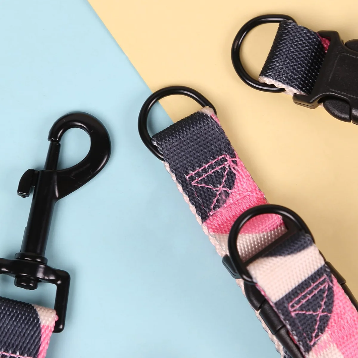 Dog Harness and Leash - Abstract Patchwork Colors - Comfortable Adjustable Size - Suitable for Dogs Outdoor Activities