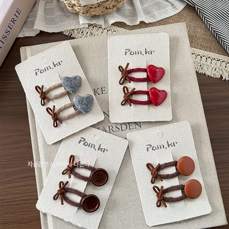 

2pcs/lot Baby Heart Shaped Hair Clips for Girls Hairpins Bowknot Side Clip Kids Button Hairclip Ponytail Holder Hair Accessories