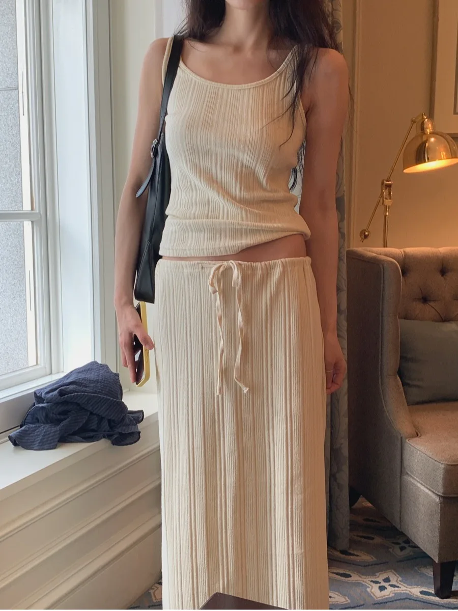 

Шикарный летний укороченный топ в полоску с высокой талией и прямая юбка, комплект из двух предметов Ele Commute Sle, универсальный для различных случаев...