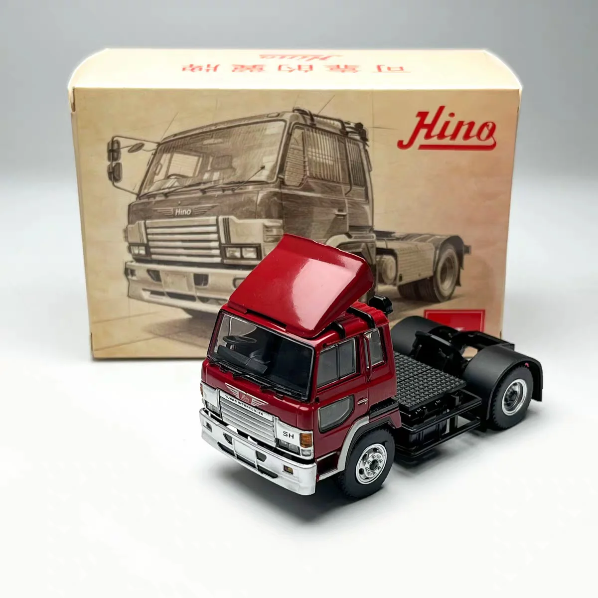 In Stock 1:64 Super Dolphin, Big Eagle, Truck, Trailer, Alloy Collectible Vehicle Model, Boy Toy, Children's Birthday Gift
