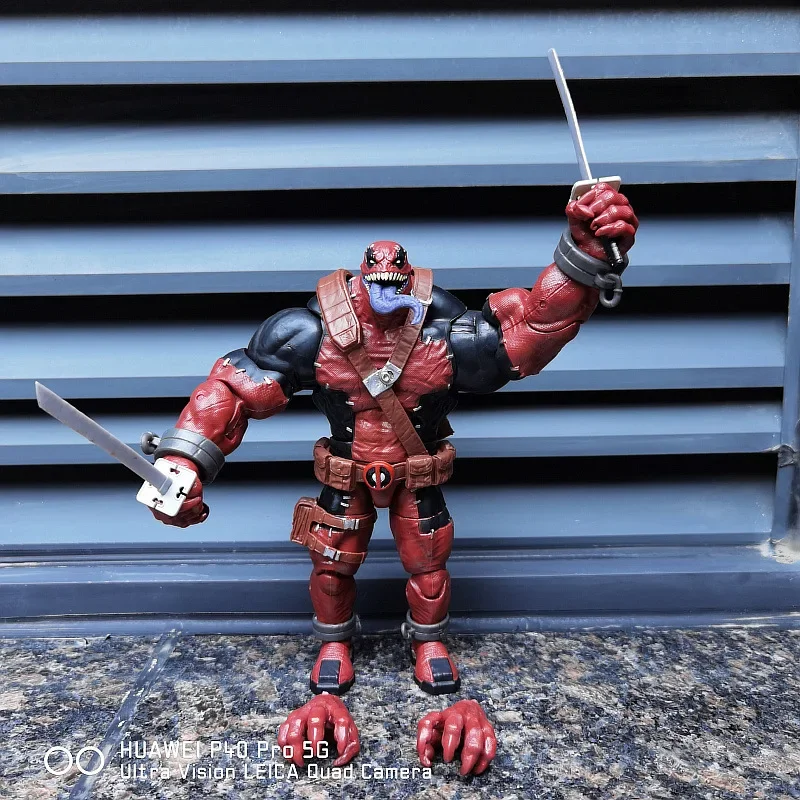 

21CM Venom Deadpool Combo Manual Slaughter Deadly Guardian Ultra Movable Model Display Toy Gift