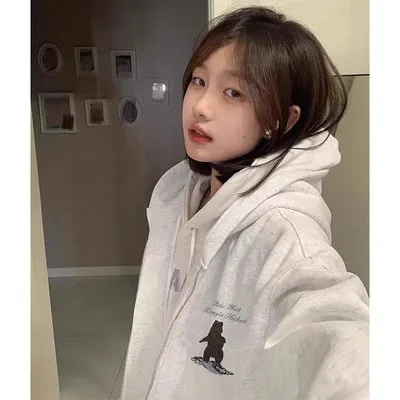 

Retro Grey Bear Embroidery Open Cardigan Zipper Hoodie Women's Loose Outerwear Brandy New American Style Autumn Cotton Sweats...