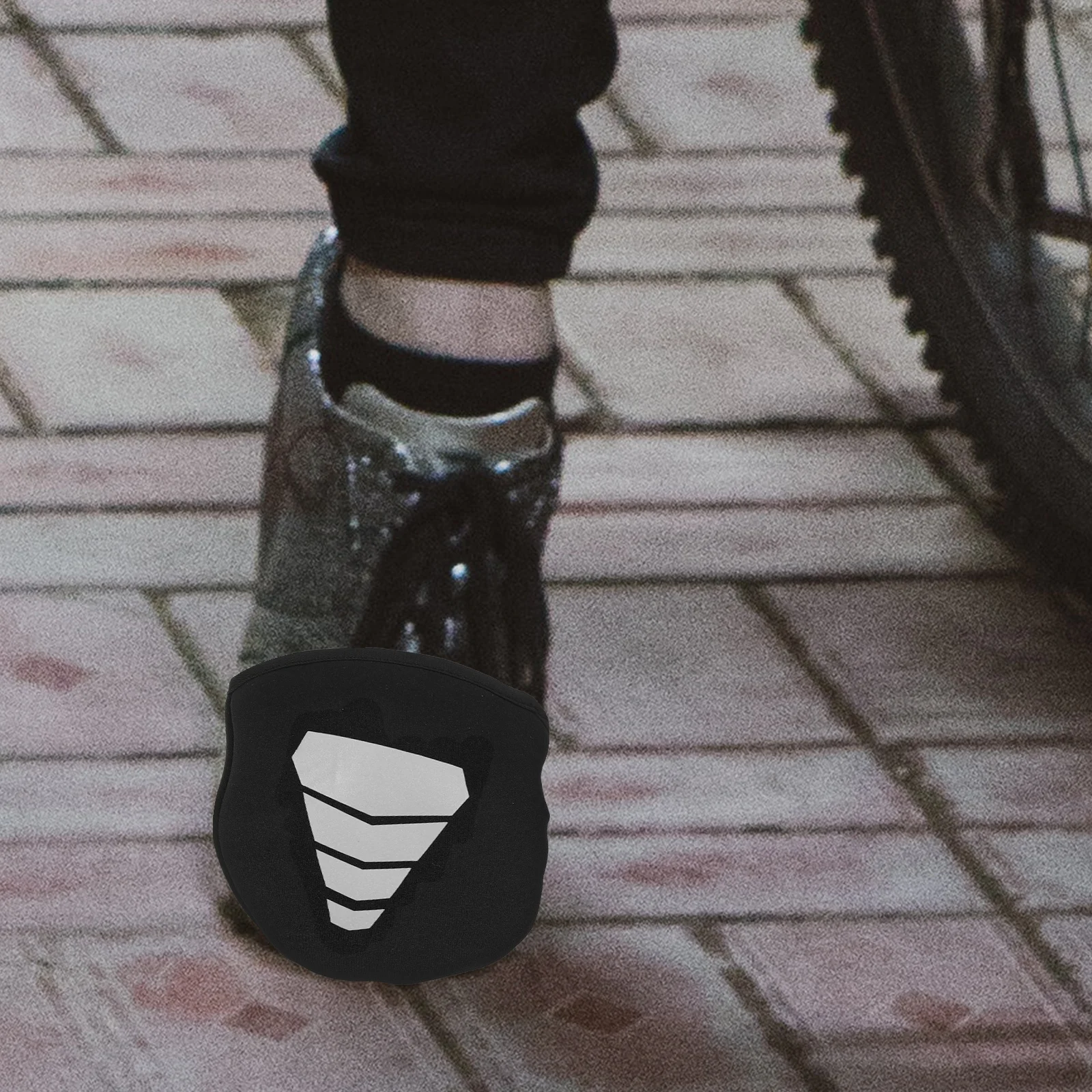 

1Pair Cycling Waterproof Shoe Covers Windproof Reflective Thermal Neoprene Anti-Slip Overshoes Outdoor Accessory