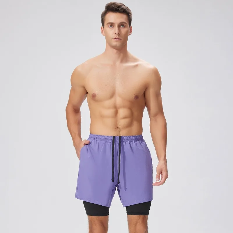 2026 Nuevos pantalones cortos de entrenamiento para hombres con forro incorporado para un estiramiento en 4 direcciones que no se absorbe el sudor