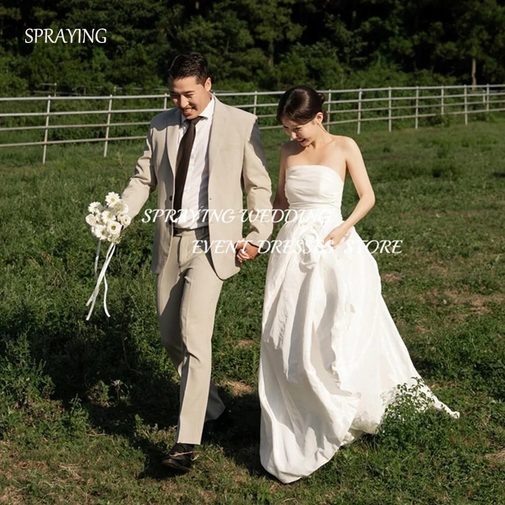 SPRAYING A-line Korea Wedding Dresses Strapless Sweep Train Photo Shoot Bridal Gown Corset Sleeveless Simple Elegant 웨딩드레스