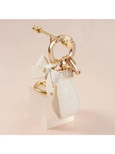 High end artificial diamond car keychain pendant, exquisite pink bow, lychee pattern hand rope keychain, exquisite ins car chain 10 best sales diamond key chain - №5